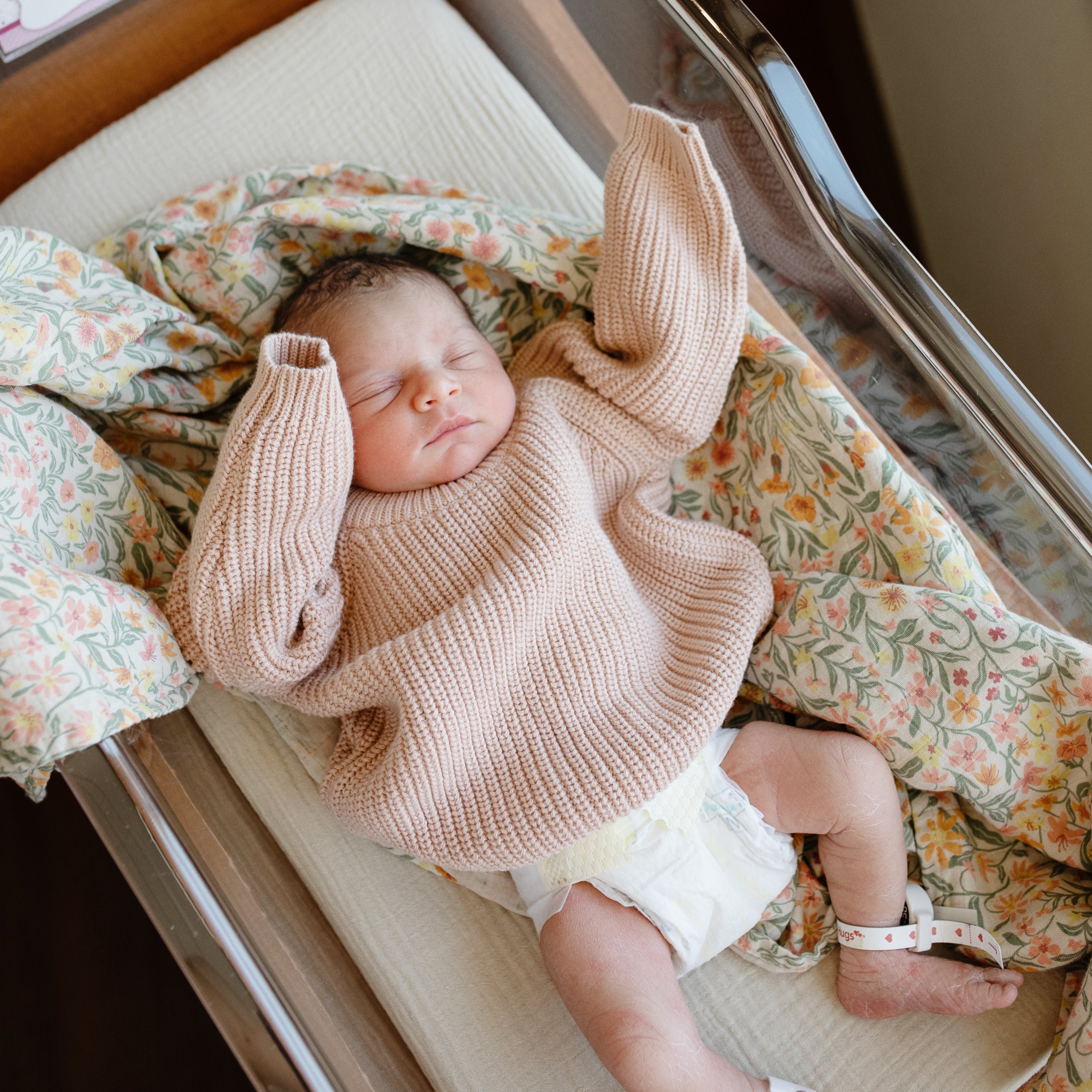 Image of Extra Soft Muslin Crib Sheet
